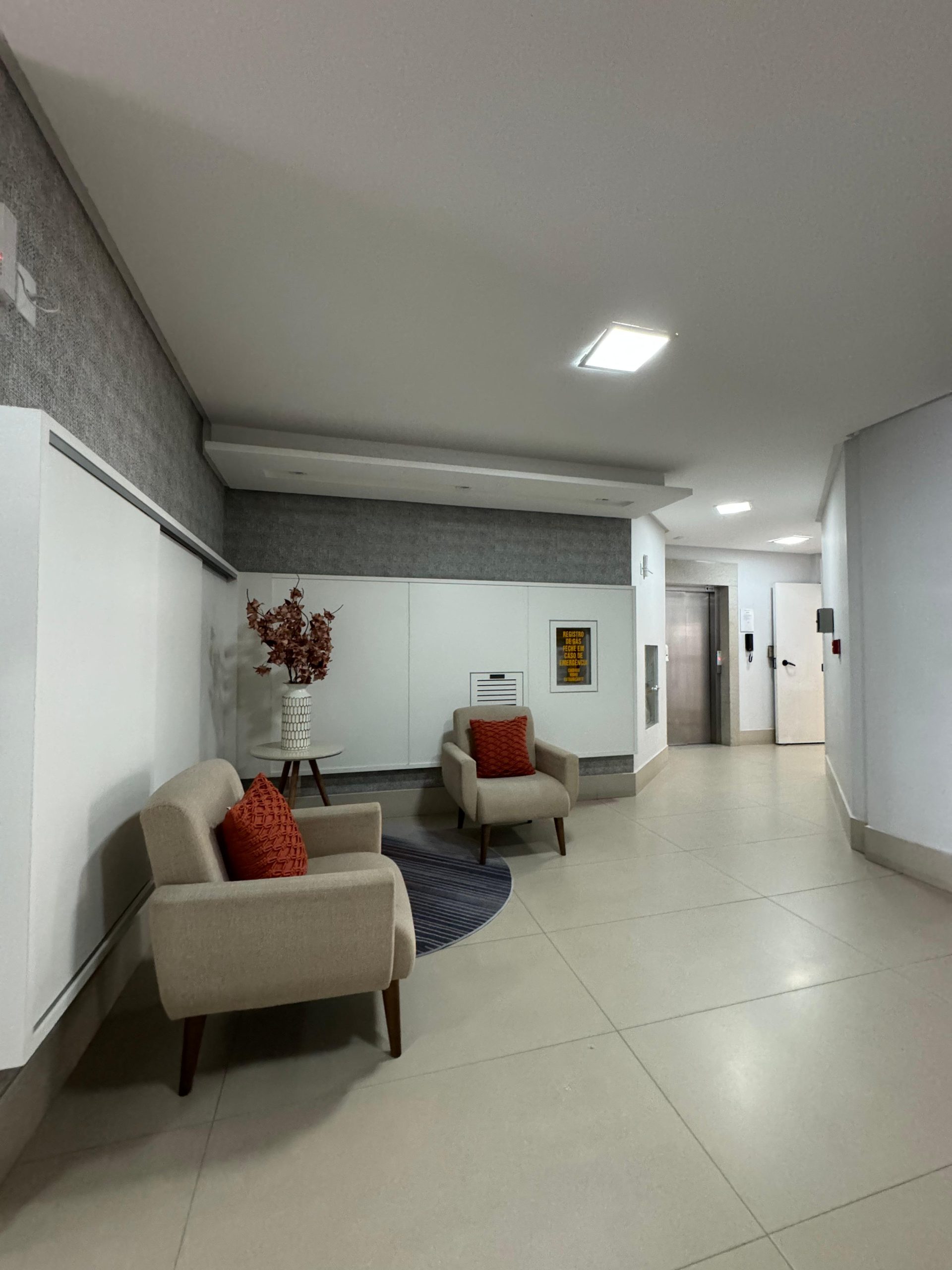 12-Apartamento Centro de Criciúma(Próximo ao Bistekinho)