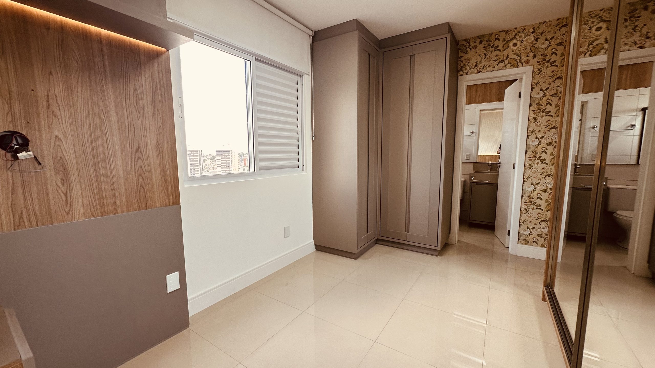 Apartamento 2 Dormitórios Edifício Copenhague
